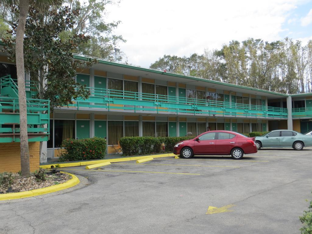 Ambassador Hotel Orlando Exterior photo